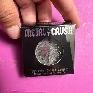 10 Eyeshadow